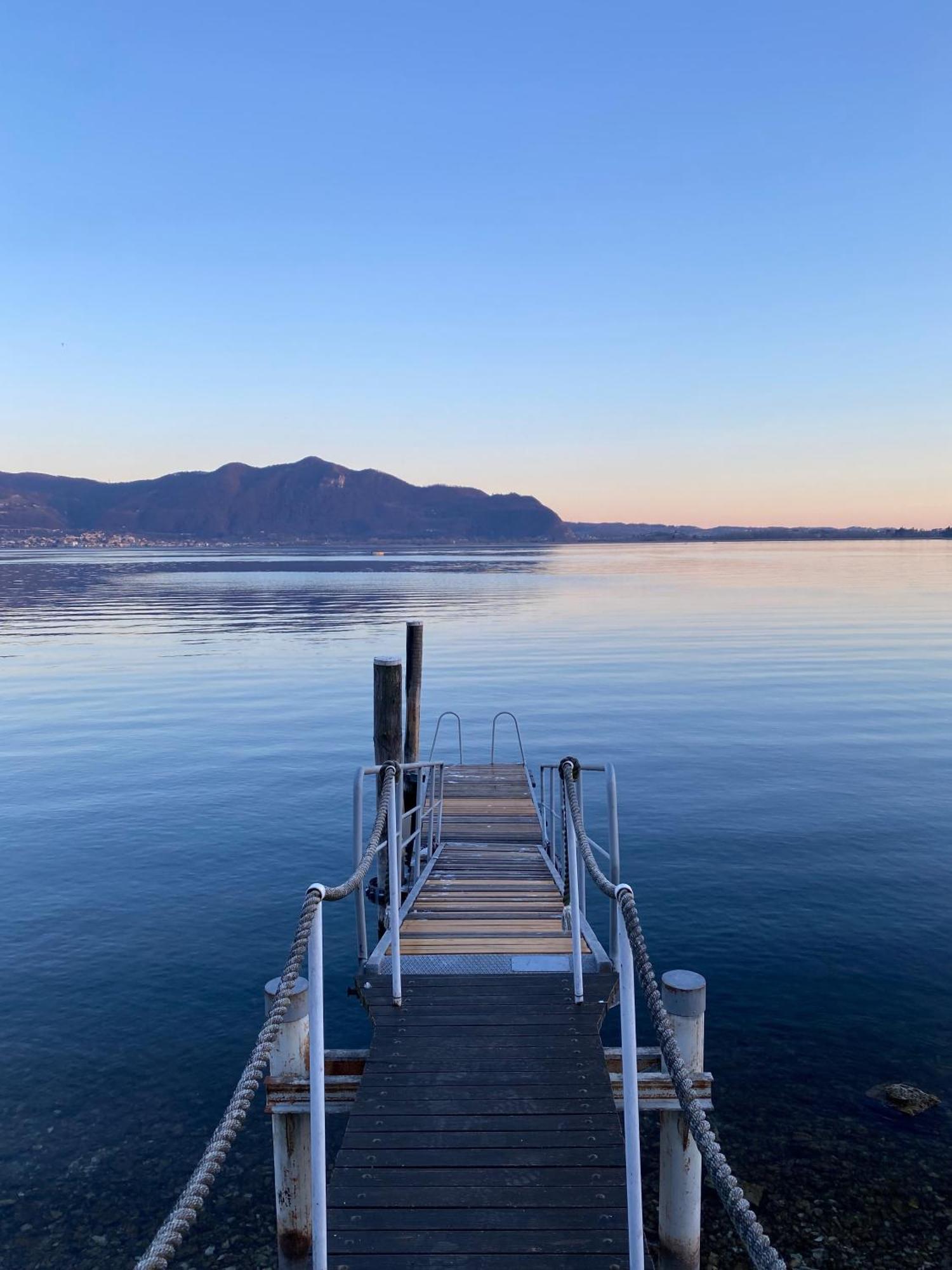 Villa Anastasye Your Lakefront Vacation Rental Predore Exterior photo